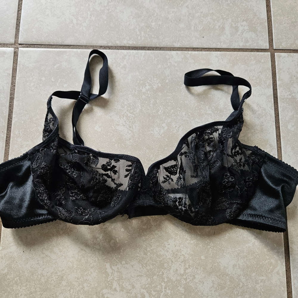 Christian Dior Black Floral Lace Bra